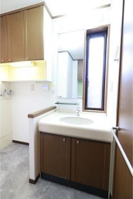 【洗面所】 | 高石市綾園2丁目貸家