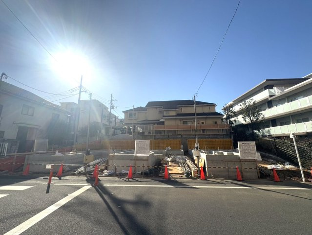 中野区白鷺1丁目　デザイン性×機能性　ハイグレード邸宅　全3棟