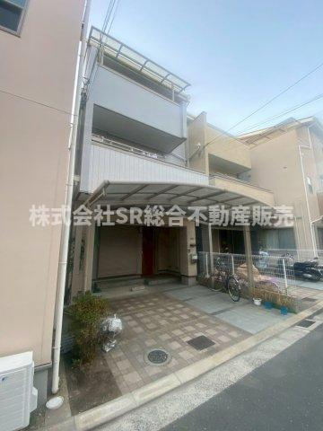 西鴻池町1丁目　中古戸建の外観|弊社は住宅ローンに自信がございます。
お客様にあった銀行をご紹介いたします。
お悩みの方は弊社までお気軽に
ご相談下さいませ。