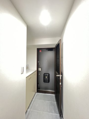 カルム八木グリーンブレスの玄関|きれいな玄関です　シューズボックス付き