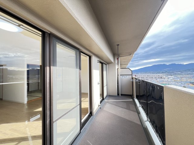 カルム八木グリーンブレスのバルコニー|しっかりとした広さがあるバルコニーです