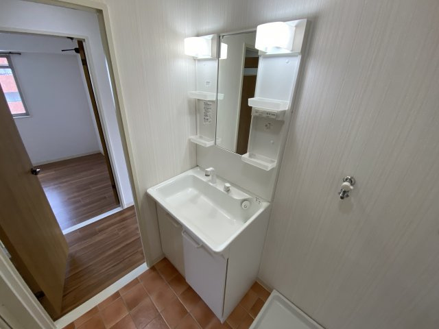 チェスナットヒル芦屋の独立洗面台