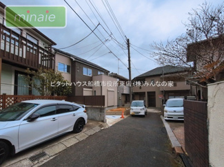 【外観】 | 保育園2分　小学校９分　中学校３分　下貝塚　限定１区画 | 自然と調和する心地よいデザインです。販売現地