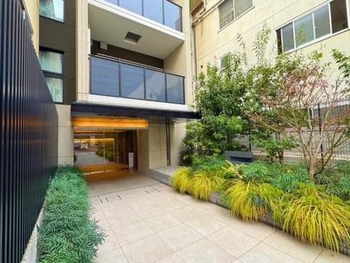 【エントランス】