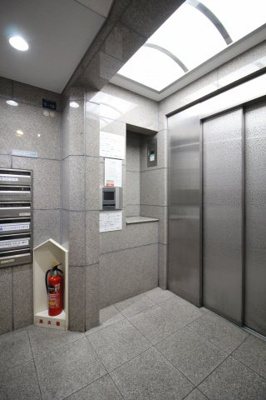 【エントランス】 | 協栄ビル