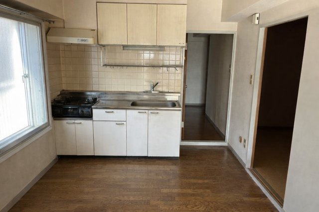 DIKマンション浦和のキッチン|コンパクトなキッチンで掃除もラクラク