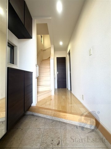 【玄関】の画像