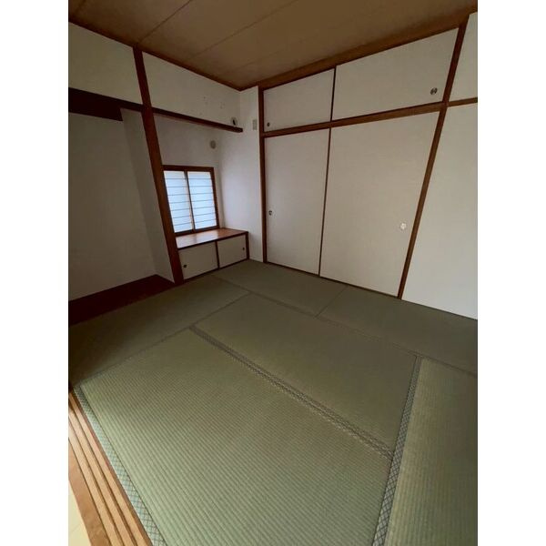 アーデンコート住吉川の和室