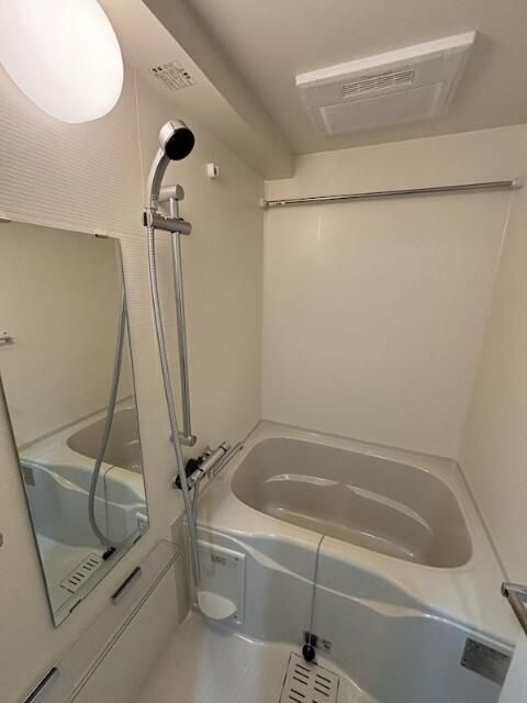 ＡＲＣＯＢＡＬＥＮＯ　ＭＩＮＡＭＩＳＥＮＪＵの浴室