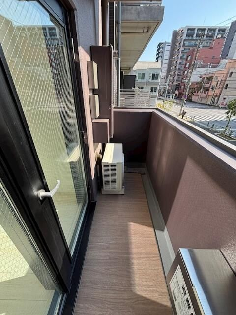 ＡＲＣＯＢＡＬＥＮＯ　ＭＩＮＡＭＩＳＥＮＪＵのバルコニー