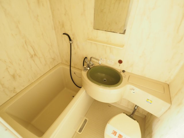 シティハイム中田Aの浴室