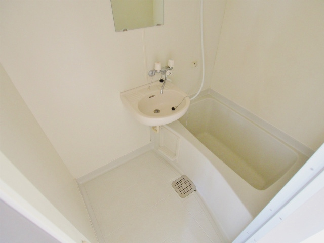 ハマダ矢野ビルの浴室