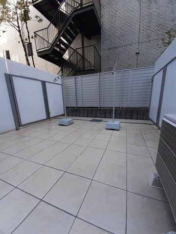 シュトラーレ四番町のバルコニー|バルコニーがあります