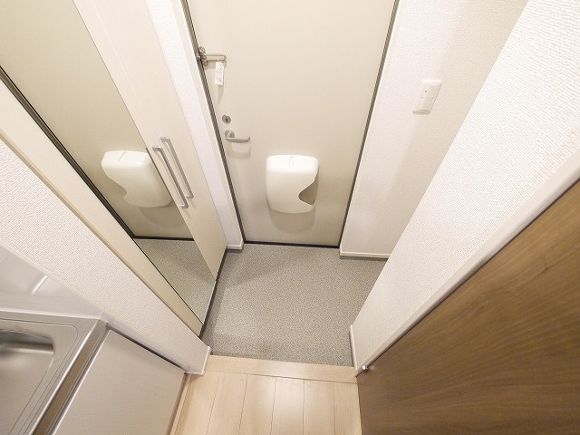 Ｋ－３．四条大路の玄関|シンプルで使いやすい玄関です