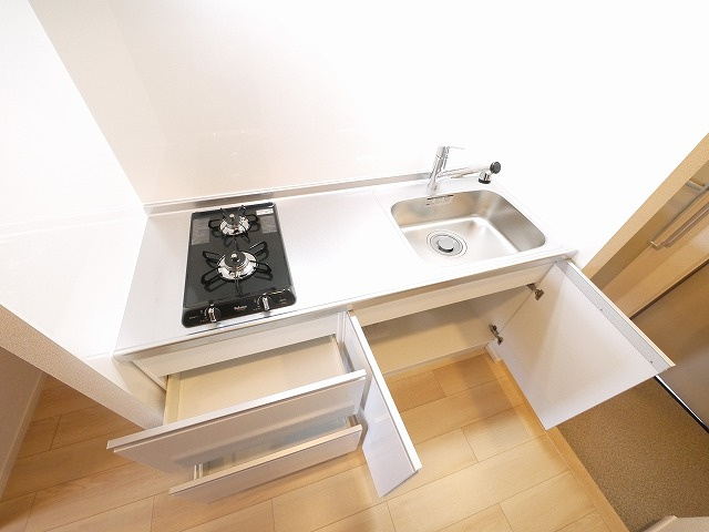 Ｋ－３．四条大路のキッチン|きれいなキッチンです