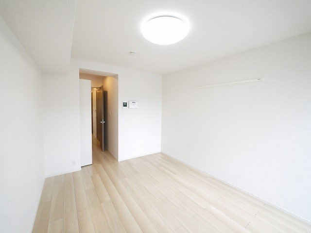 Ｋ－３．四条大路の居間・リビング|こちらの居間で趣味の時間をお楽しみください