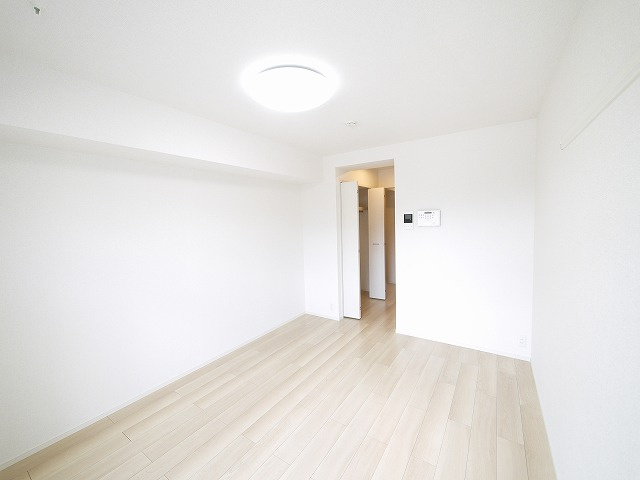 Ｋ－３．四条大路の寝室|落ち着いた色調の寝室です