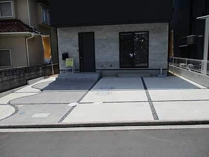 廿日市市阿品2丁目　中古一戸建て(JS)の駐車場