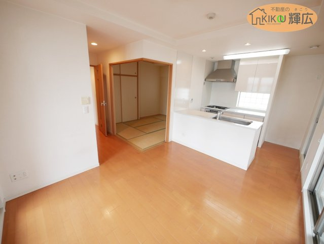 【居間・リビング】 | サクラメント北条口　3階