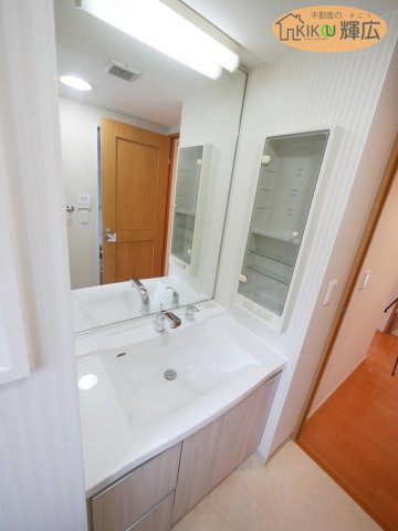 【独立洗面台】 | サクラメント北条口　3階
