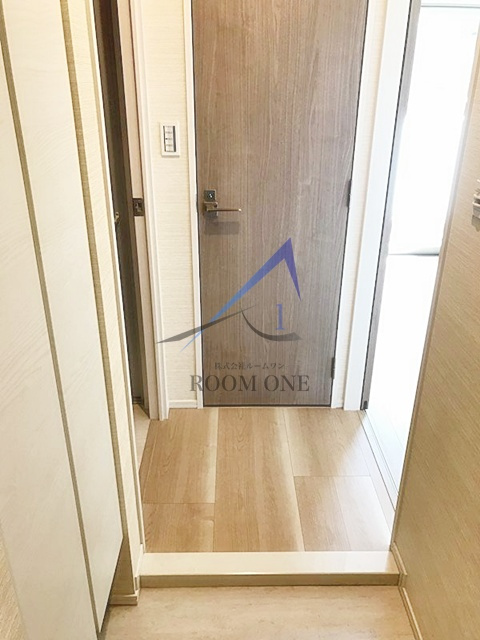 ＶＥＲ ＦＬＡＴの玄関|玄関です。