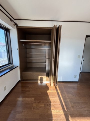 【商談中】勿来町窪田　広々6DKの玄関