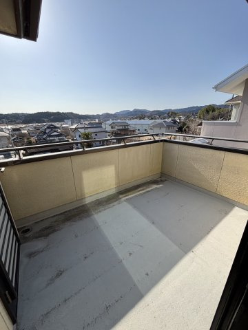 勿来町窪田　広々6DKのバルコニー