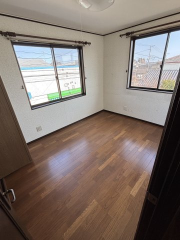 勿来町窪田　広々6DKの洋室|2F