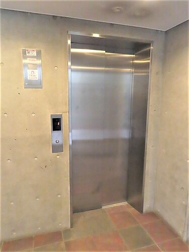 ベルファース市ヶ谷のその他|エレベーター　※2020年10月撮影