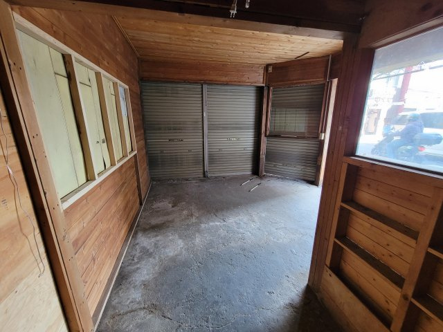 梅本百貨店の内装