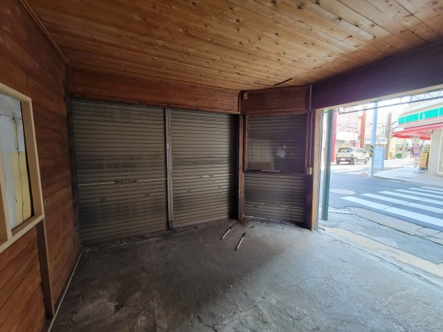 梅本百貨店の内装