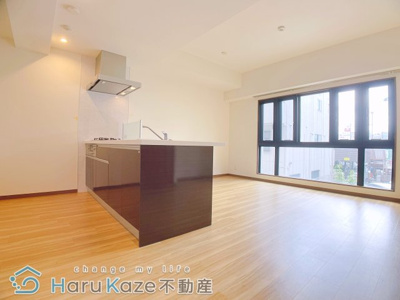 【居間・リビング】 | Le.e'clat【名古屋市賃貸・宅配ボックス】