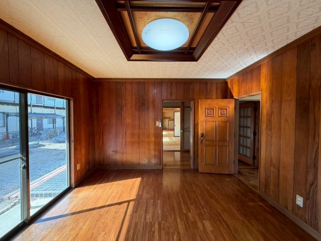 【居間・リビング】 | 伊勢崎市境美原　中古住宅