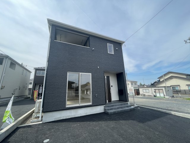 クレイドルガーデン八戸市長者第６　3号棟
