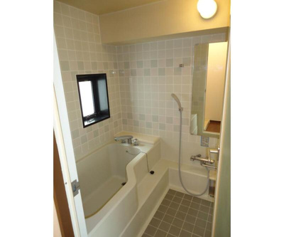 【浴室】 | AKKレジデンス新宿 | 日々の暮らしに欠かせないお風呂です