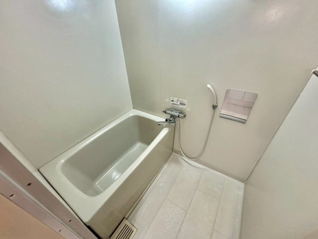 エクラージュB棟の浴室