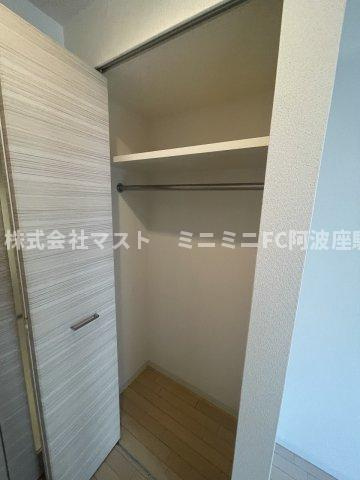 アドバンス西梅田Ⅱの収納