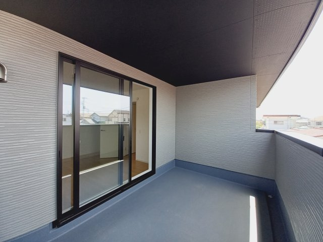 日立市相賀町　1期のバルコニー|バルコニーです。たくさんの洗濯物が干せます～少しの雨でも濡れず魅力的です