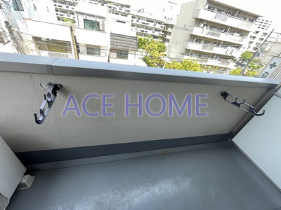 【バルコニー】 | レクラン岸里東