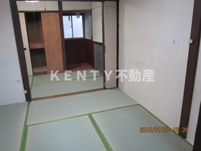 【寝室】 | 御殿山三宅フラッツ | 使い勝手のいい寝室です