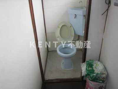 【トイレ】 | 御殿山三宅フラッツ | ゆったりとした空間のトイレです