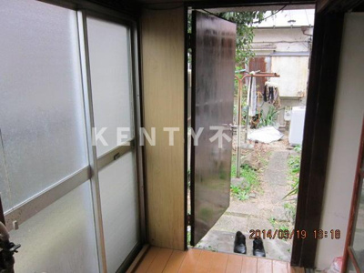 【玄関】 | 御殿山三宅フラッツ | シンプルで使いやすい玄関です