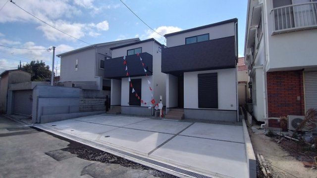 尼崎市塚口町　新築戸建の外観