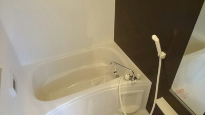 【浴室】 | ラ・フォンテ　Ⅱ | 日々の疲れを癒すお風呂付です