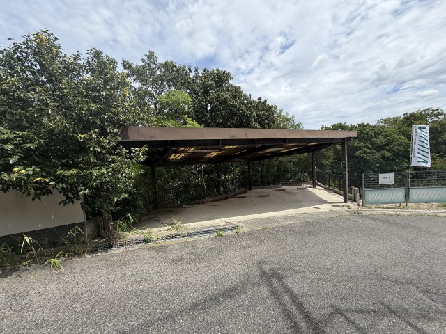 【ヴィレッタの杜】甑岩町Ｄの前面道路含む現地写真|前面道路含む現地写真です