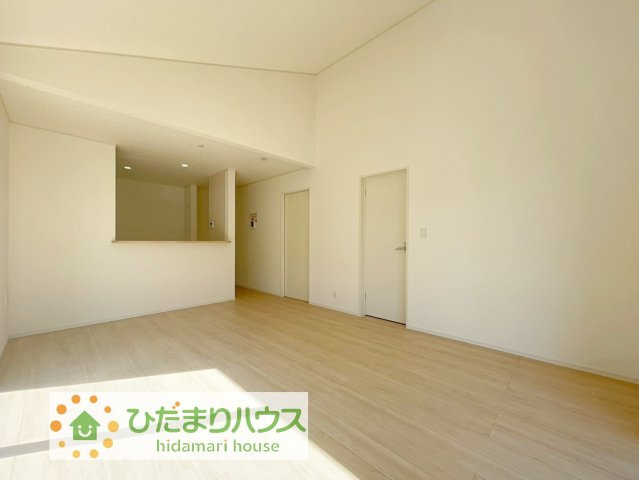 加須市馬内第3　新築一戸建て　03　クレイドルガーデンの居間・リビング