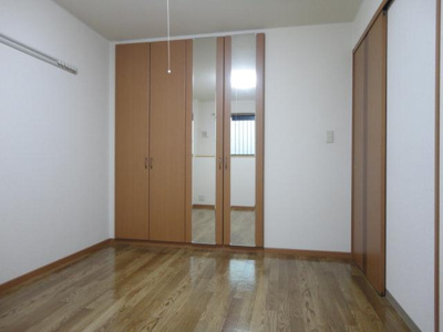 【内装】 | ウインドソング | 室内