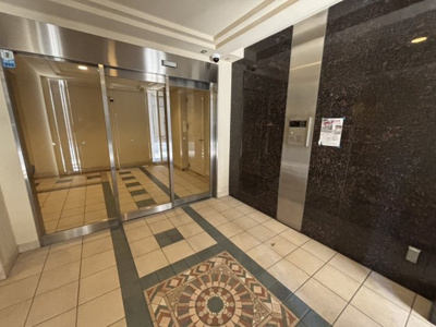 【ロビー】 | ウォームスヴィル神戸元町JP