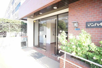 【エントランス】 | マンハイム大島 | 清潔なエントランスです