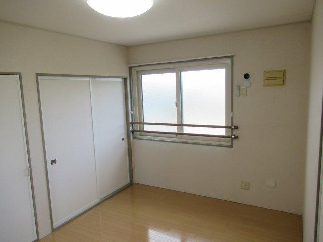 テンアールの洋室|201号室のサンプル写真となります